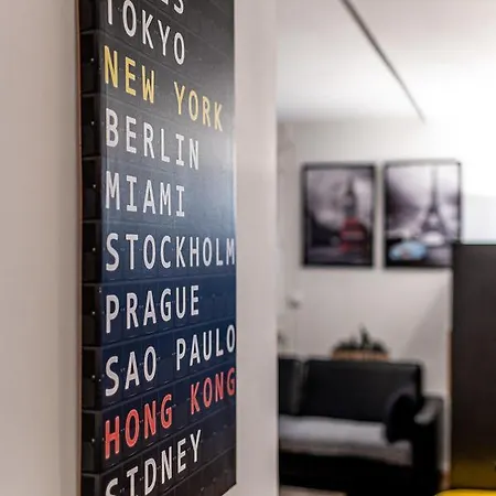 Paris Cdg : Duplex - 3 Bedrooms *