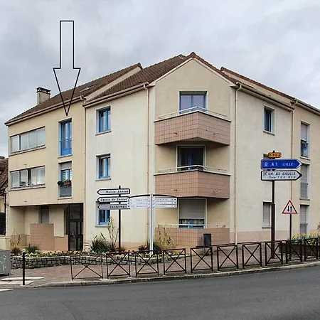 Paris Cdg : Duplex - 3 Bedrooms דירה *