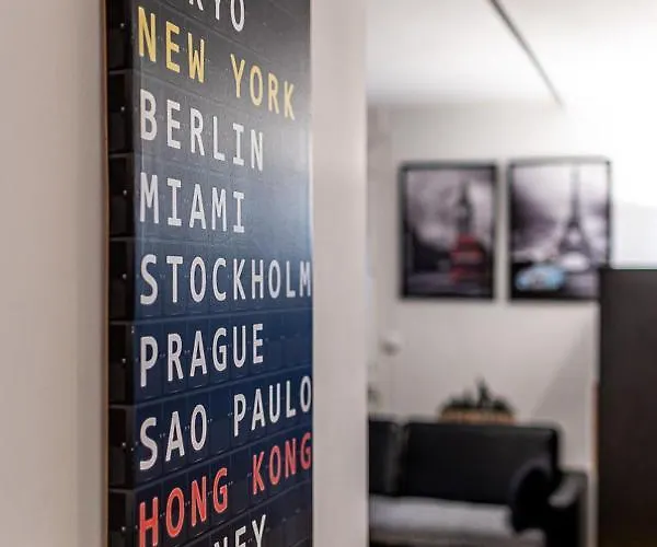 Paris Cdg : Duplex - 3 Bedrooms *