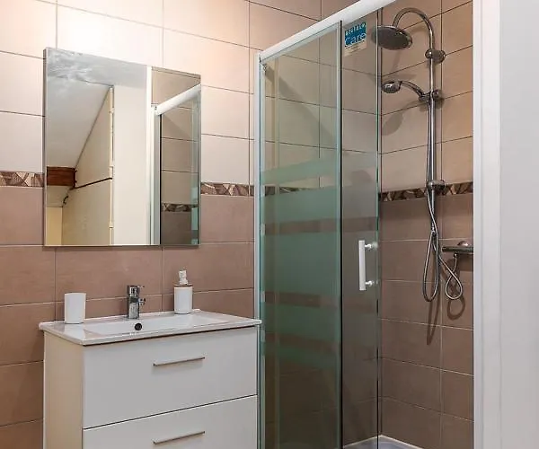 Paris Cdg : Duplex - 3 Bedrooms * Roissy-en-France