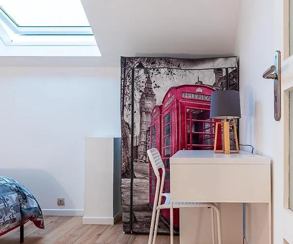 Paris Cdg : Duplex - 3 Bedrooms *